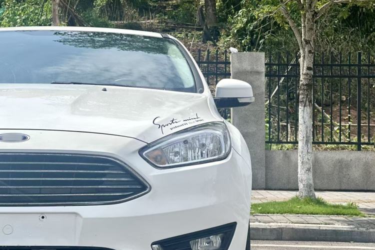 Used Ford Focus 2015 Sedan 1.6L Manual Fashion Edition Left Front Headlight