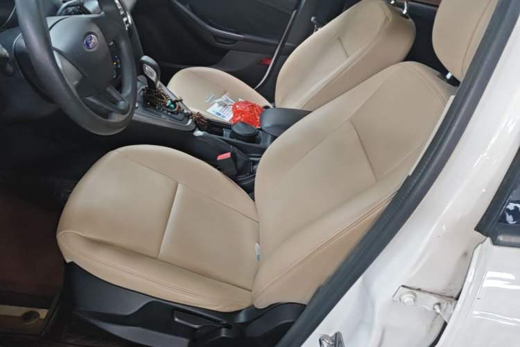 Used Ford Focus 2015 Hatchback 1.6L Automatic Comfort Model Left Front Seat