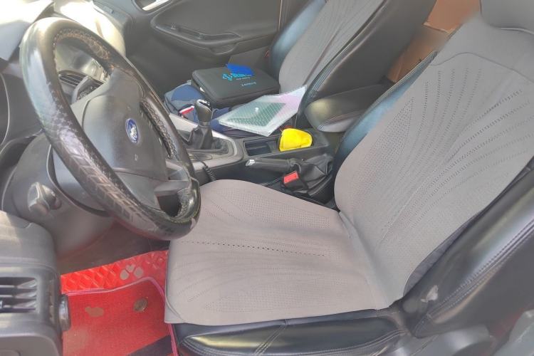 Used Ford Focus 2015 Hatchback 1.6L Manual Comfort Edition Left Front Seat