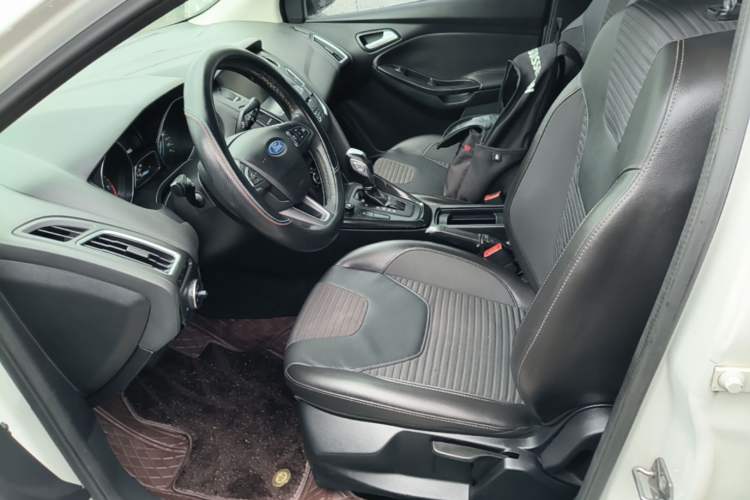 Used Ford Focus 2015 Sedan EcoBoost 180 Automatic Elite Model Left Front Seat