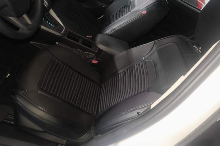 Used Ford Focus 2015 Hatchback 1.6L Automatic Comfort Model Left Front Seat