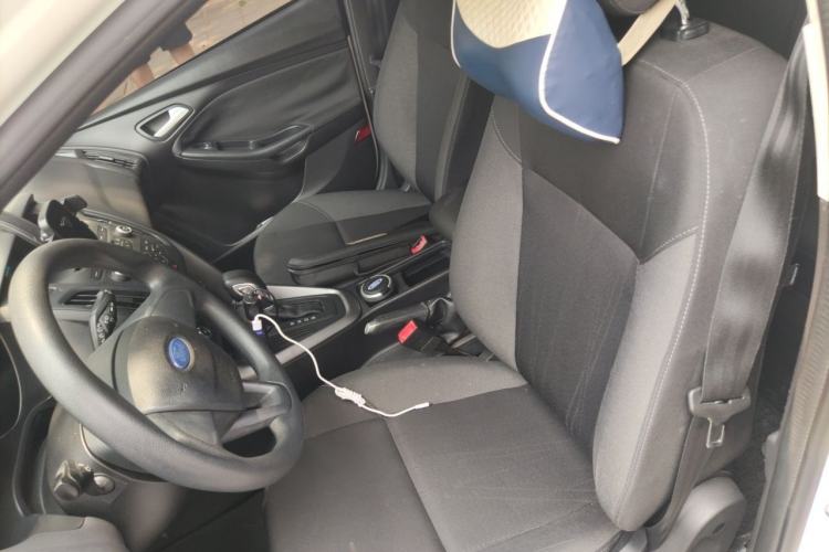 Used Ford Focus 2015 Hatchback 1.6L Automatic Comfort Model Left Front Seat