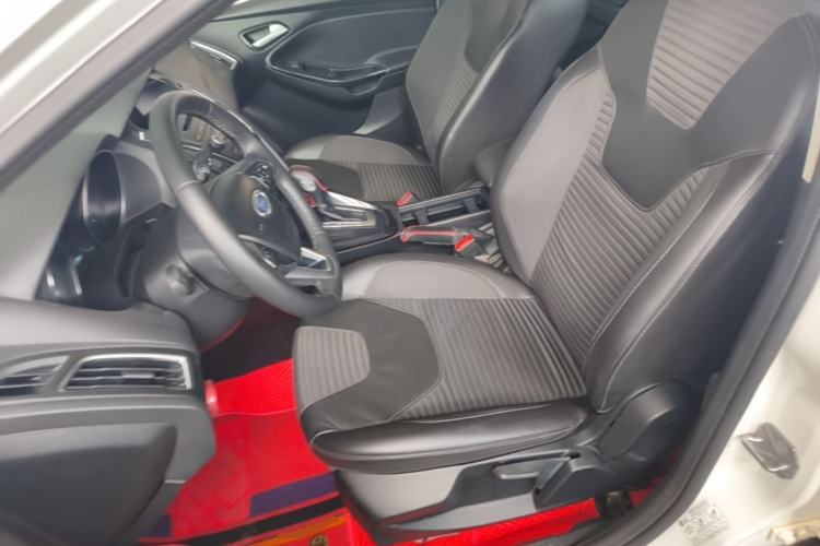 Used Ford Focus 2015 Sedan 1.6L Automatic Trend Model Left Front Seat