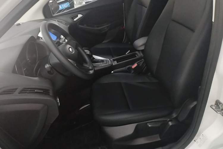 Used Ford Focus 2015 Hatchback 1.6L Automatic Comfort Model Left Front Seat