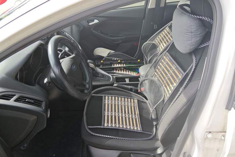 Used Ford Focus 2015 Hatchback 1.6L Automatic Comfort Model Left Front Seat