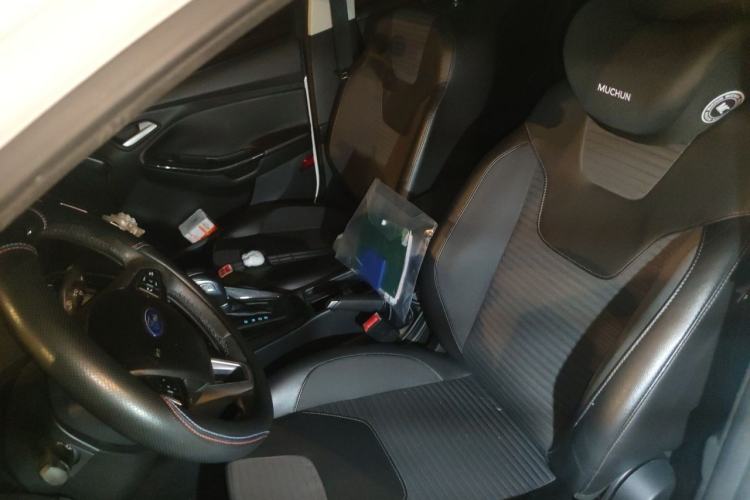 Used Ford Focus 2015 Hatchback EcoBoost 180 Automatic Elite Model Left Front Seat