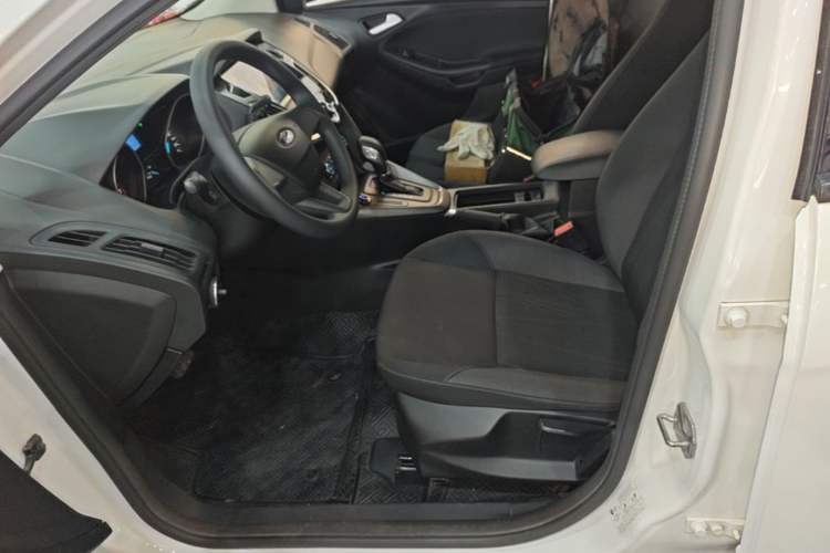 Used Ford Focus 2015 Hatchback 1.6L Automatic Comfort Model Left Front Seat