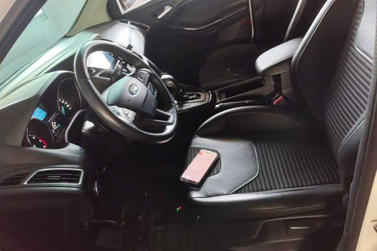 Used Ford Focus 2015 Hatchback 1.6L Automatic Fashion Edition Left Front Seat