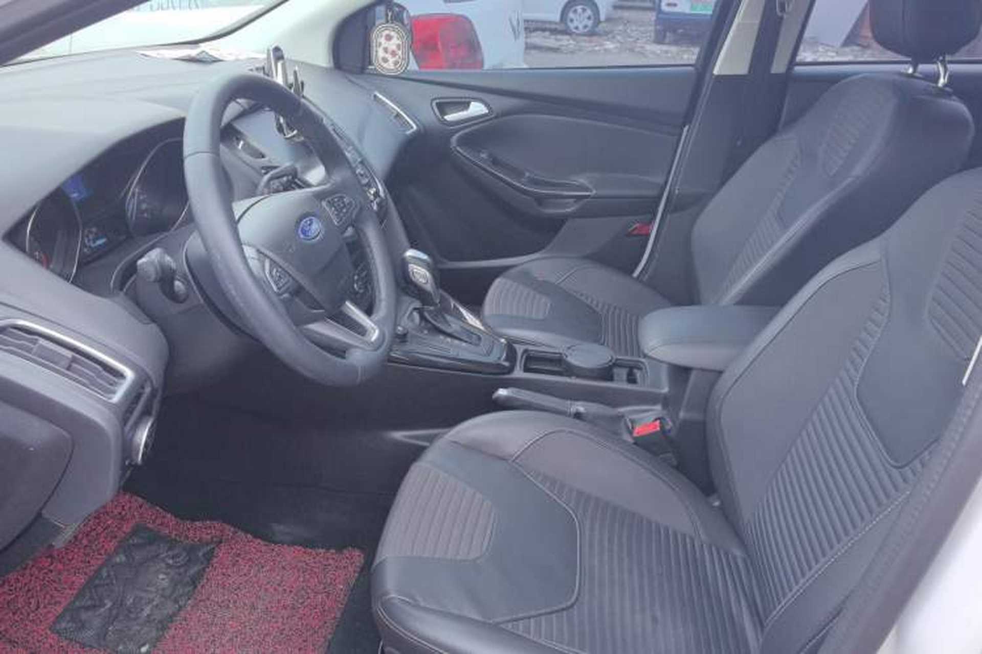 Used Ford Focus 2015 Sedan 1.6L Automatic Trend Model Left Front Seat