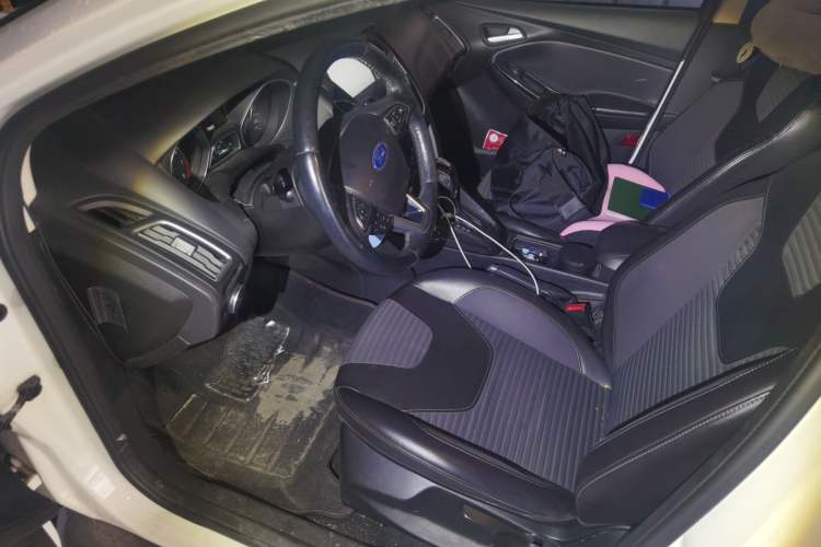 Used Ford Focus 2015 Sedan EcoBoost 180 Automatic Elite Model Left Front Seat