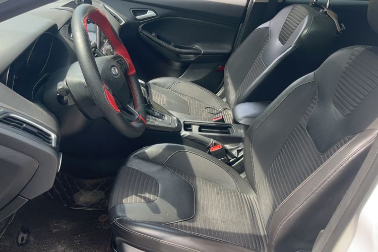 Used Ford Focus 2015 Sedan 1.6L Automatic Trend Model Left Front Seat