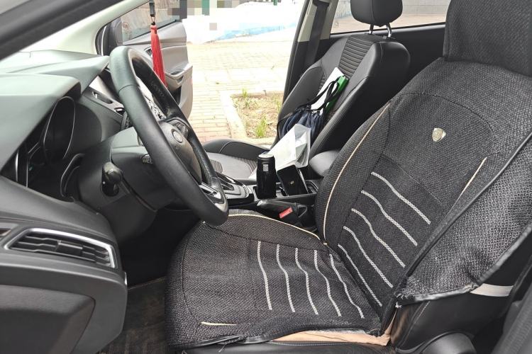 Used Ford Focus 2015 Hatchback 1.6L Automatic Fashion Edition Left Front Seat