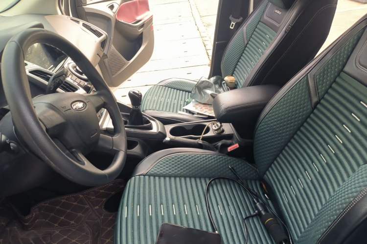 Used Ford Focus 2015 Sedan 1.6L Manual Comfort Model Left Front Seat