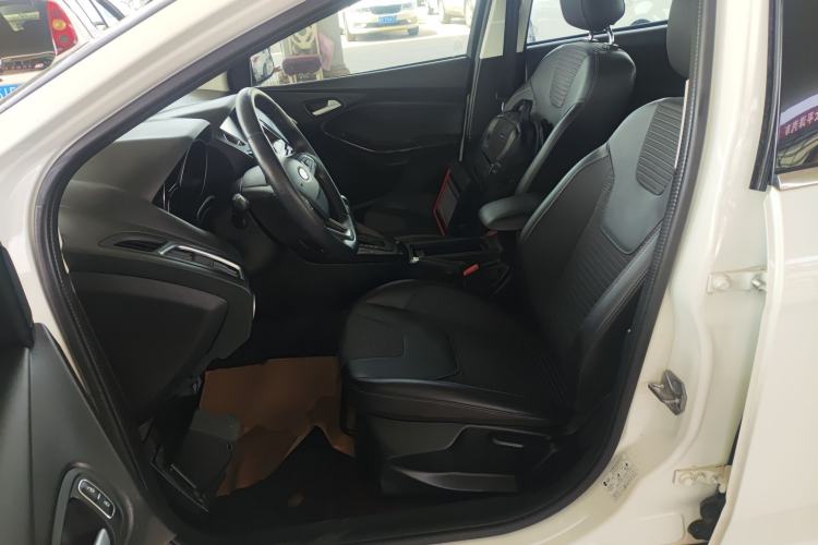 Used Ford Focus 2015 Sedan 1.6L Automatic Trend Model Left Front Seat