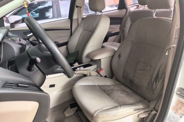 Used Ford Focus 2015 Sedan 1.6L Automatic Comfort Model Left Front Seat