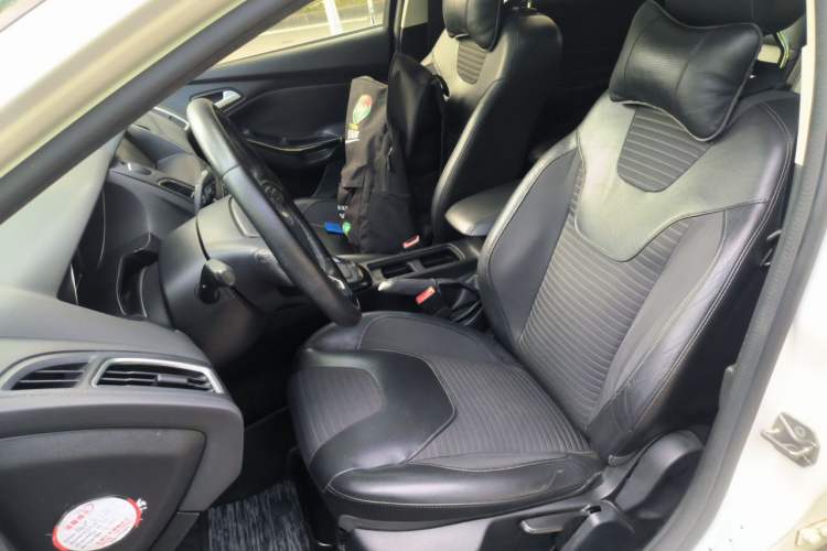 Used Ford Focus 2015 Sedan EcoBoost 180 Automatic Elite Model Left Front Seat