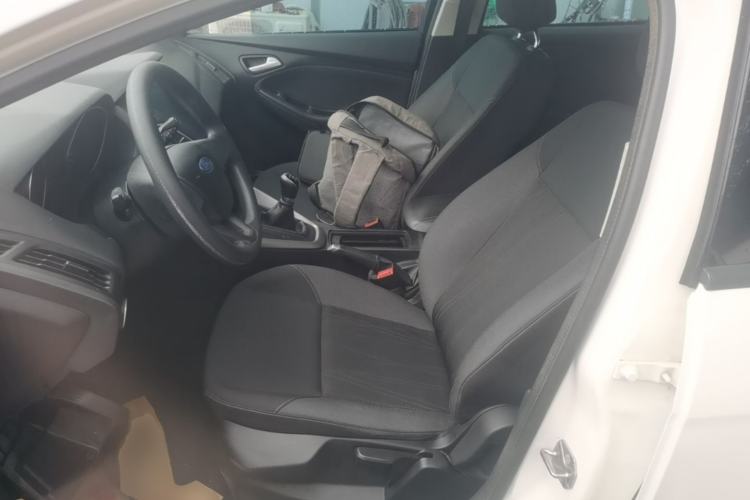 Used Ford Focus 2015 Hatchback 1.6L Manual Comfort Edition Left Front Seat