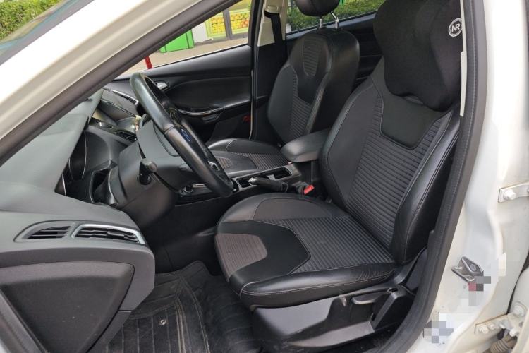 Used Ford Focus 2015 Sedan 1.6L Automatic Trend Model Left Front Seat