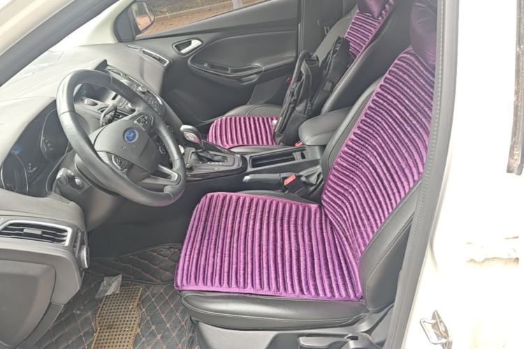 Used Ford Focus 2015 Hatchback 1.6L Automatic Fashion Edition Left Front Seat