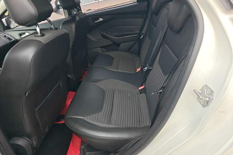 Used Ford Focus 2015 Sedan EcoBoost 180 Automatic Elite Model Left Rear Seat