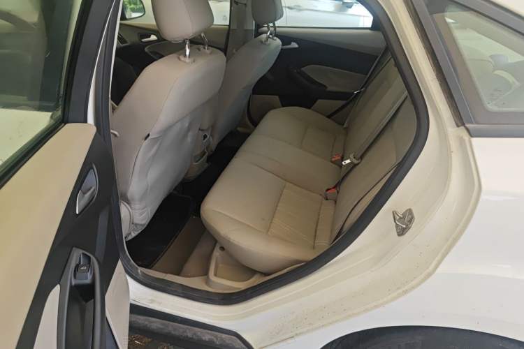 Used Ford Focus 2015 Sedan 1.6L Automatic Comfort Model Left Rear Seat