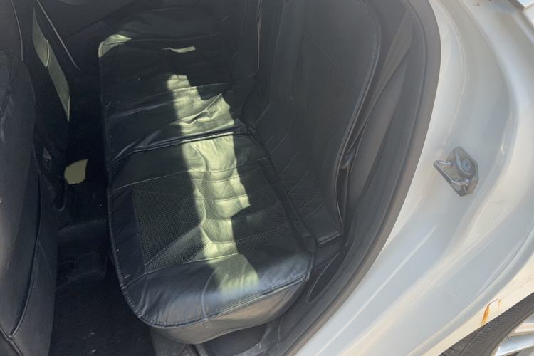 Used Ford Focus 2015 Sedan EcoBoost 125 Manual – Ultra-Style Edition Left Rear Seat
