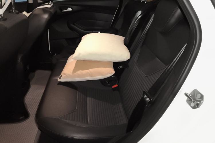 Used Ford Focus 2015 Hatchback EcoBoost 125 Automatic Supreme Style Edition Left Rear Seat