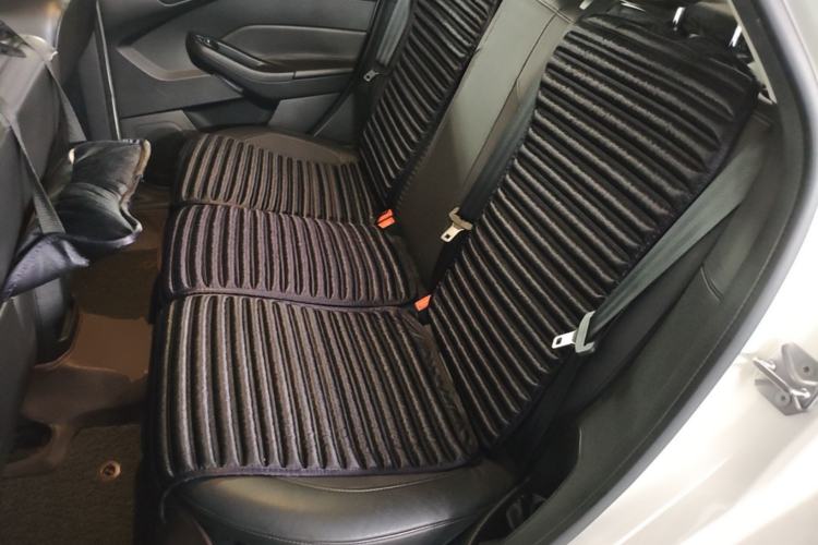 Used Ford Focus 2015 Hatchback EcoBoost 125 Automatic Supreme Style Edition Left Rear Seat