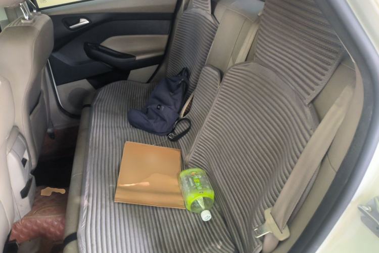 Used Ford Focus 2015 Sedan EcoBoost 125 Manual – Ultra-Style Edition Left Rear Seat