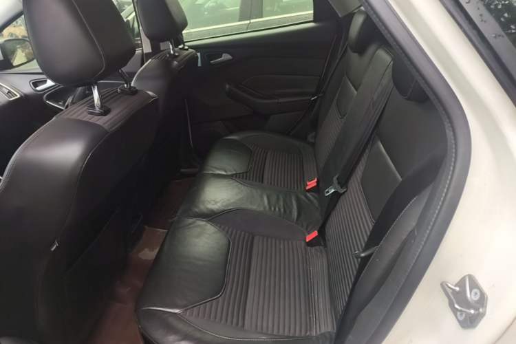 Used Ford Focus 2015 Hatchback EcoBoost 180 Automatic Elite Model Left Rear Seat