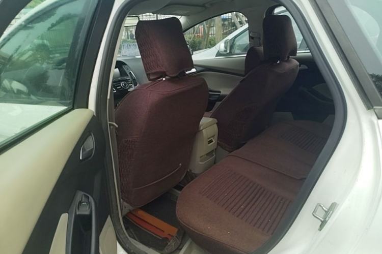 Used Ford Focus 2015 Sedan 1.6L Automatic Comfort Model Left Rear Seat