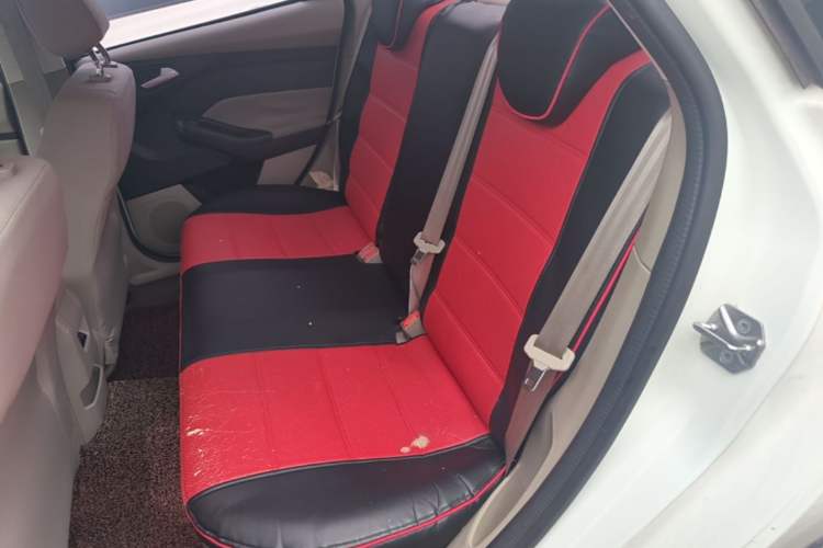 Used Ford Focus 2015 Sedan 1.6L Automatic Comfort Model Left Rear Seat