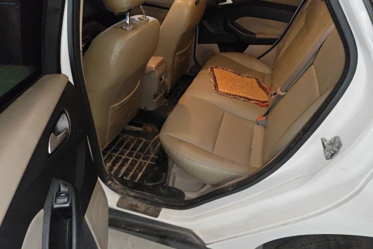 Used Ford Focus 2015 Sedan 1.6L Manual Comfort Model Left Rear Seat