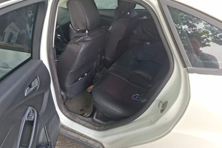 Used Ford Focus 2015 Sedan EcoBoost 125 Automatic Supreme Style Edition Left Rear Seat