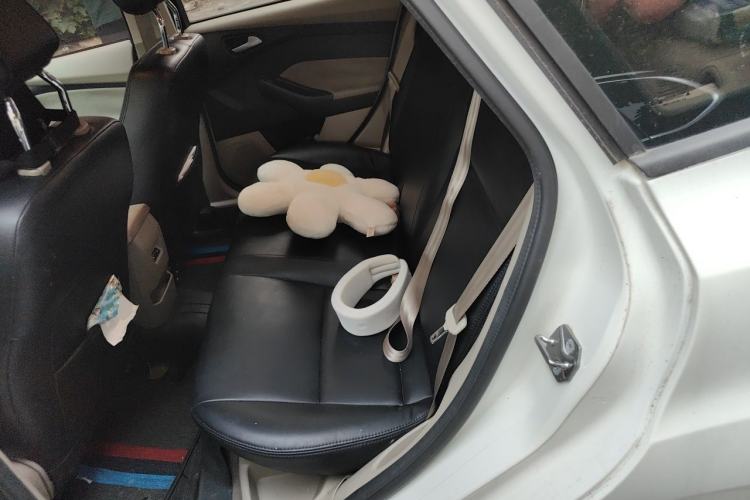 Used Ford Focus 2015 Sedan 1.6L Automatic Comfort Model Left Rear Seat