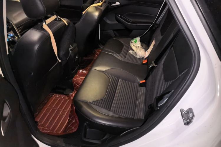 Used Ford Focus 2015 Hatchback 1.6L Automatic Fashion Edition Left Rear Seat