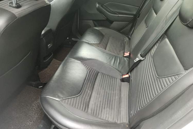 Used Ford Focus 2015 Hatchback EcoBoost 125 Automatic Supreme Style Edition Left Rear Seat