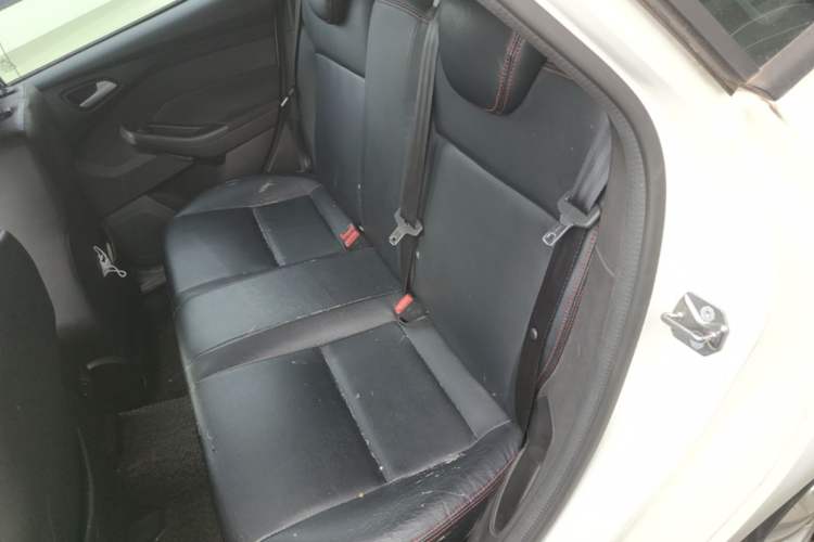 Used Ford Focus 2015 Hatchback 1.6L Automatic Comfort Model Left Rear Seat