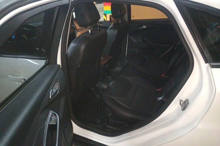 Used Ford Focus 2015 Sedan 1.6L Manual Fashion Edition Left Rear Seat
