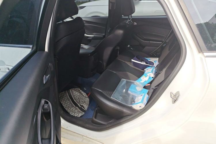 Used Ford Focus 2015 Hatchback EcoBoost 180 Automatic Sport Model Left Rear Seat