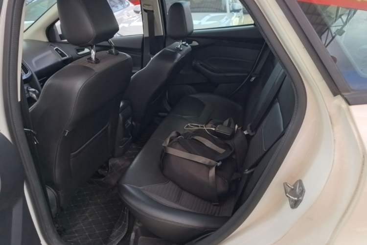 Used Ford Focus 2015 Sedan 1.6L Automatic Trend Model Left Rear Seat