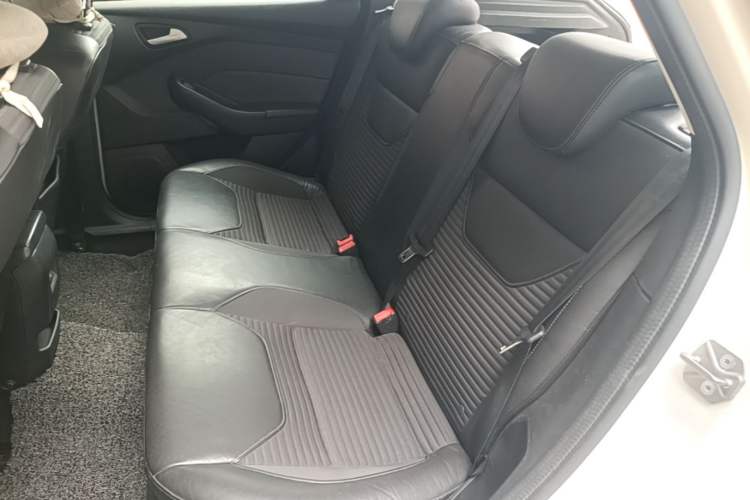 Used Ford Focus 2015 Hatchback 1.6L Automatic Fashion Edition Left Rear Seat