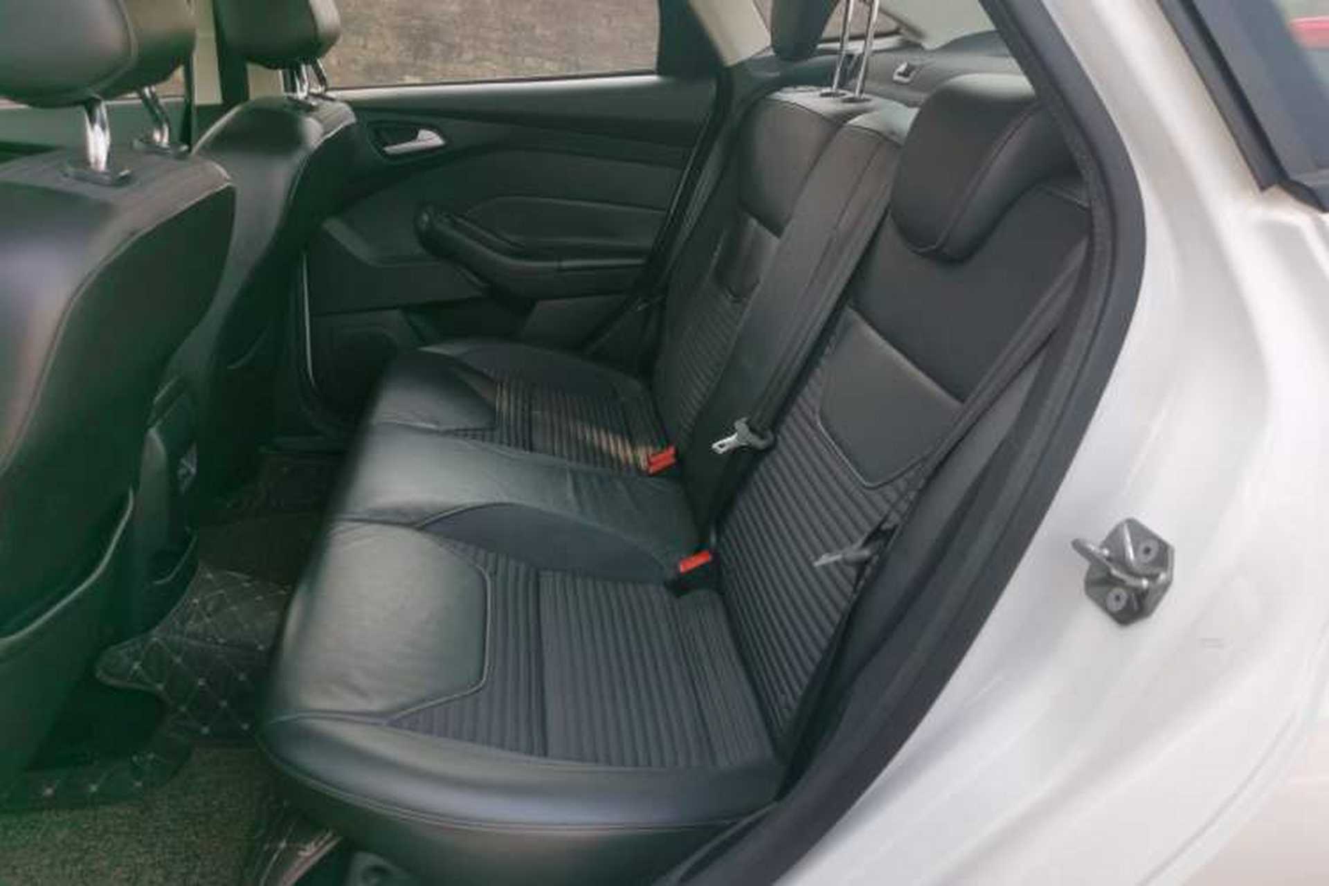 Used Ford Focus 2015 Sedan EcoBoost 125 Automatic Supreme Style Edition Left Rear Seat