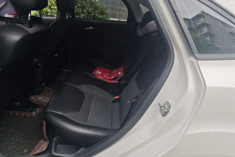 Used Ford Focus 2015 Sedan 1.6L Manual Fashion Edition Left Rear Seat