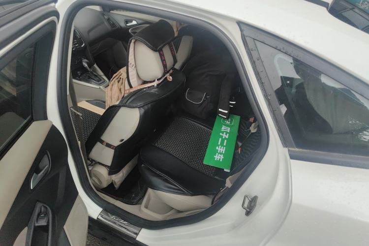Used Ford Focus 2015 Sedan 1.6L Automatic Trend Model Left Rear Seat