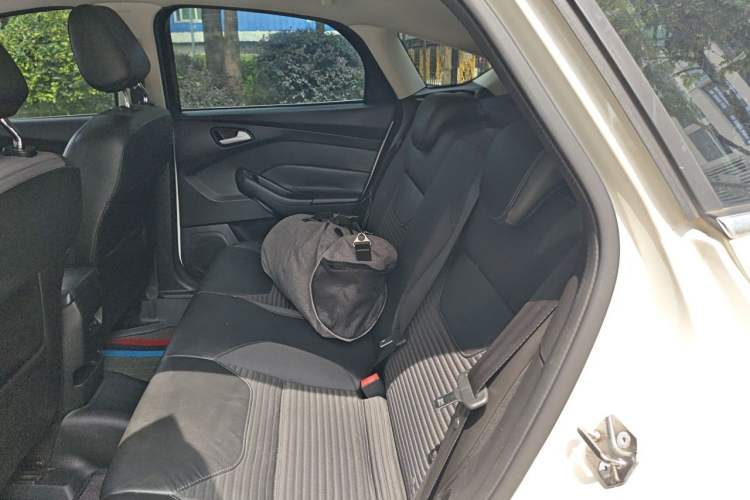Used Ford Focus 2015 Hatchback EcoBoost 180 Automatic Elite Model Left Rear Seat