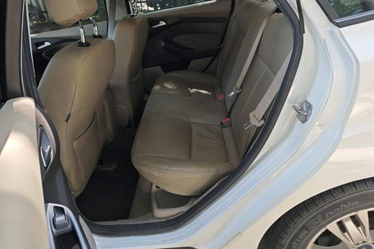 Used Ford Focus 2015 Sedan 1.6L Automatic Comfort Model Left Rear Seat