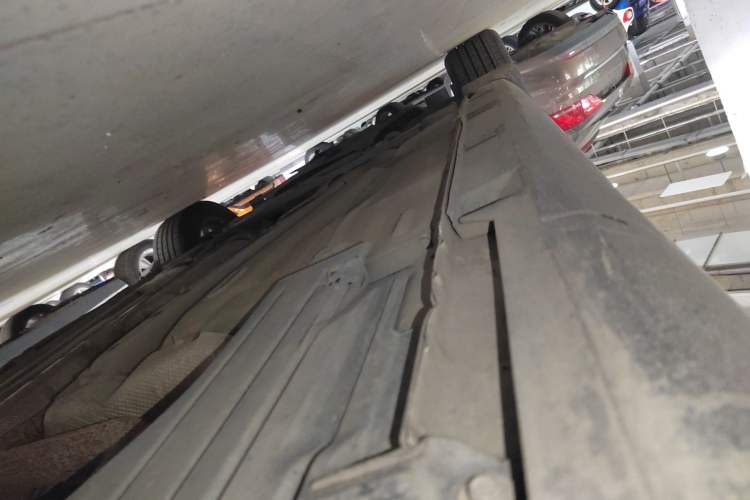 Used Ford Focus 2015 Hatchback 1.6L Manual Fashion Edition Left Side Sill