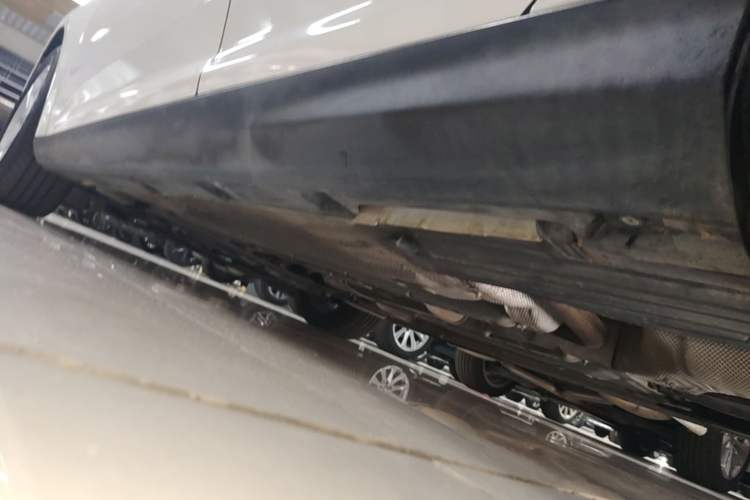 Used Ford Focus 2015 Hatchback 1.6L Automatic Comfort Model Left Side Sill