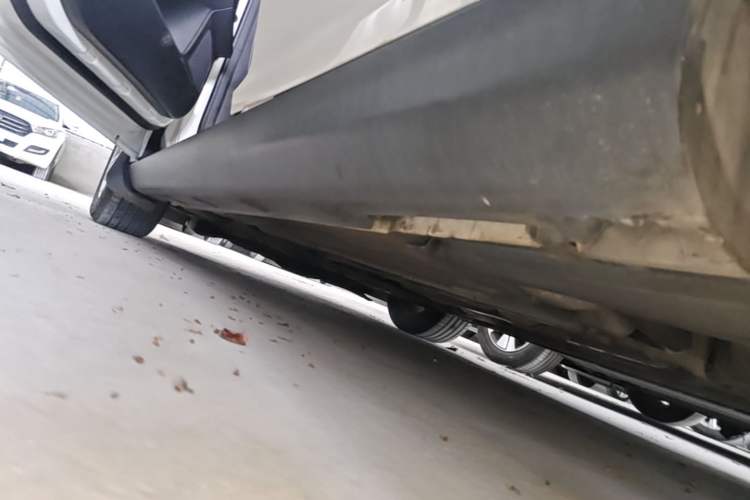 Used Ford Focus 2015 Hatchback 1.6L Automatic Comfort Model Left Side Sill